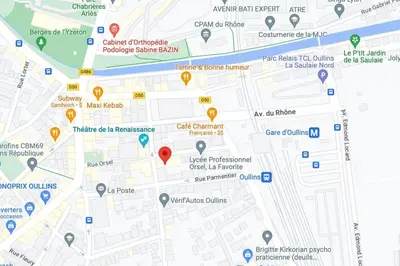 Plan de l'établissement Cosy au centre dOullins avec garage