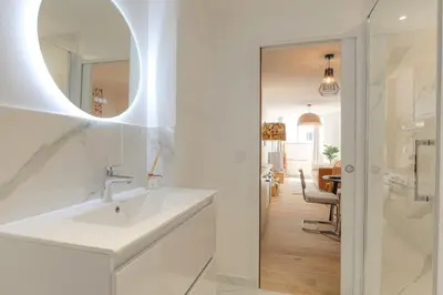 Salle de bains dans l'établissement Charmant et cosy en hypercentre