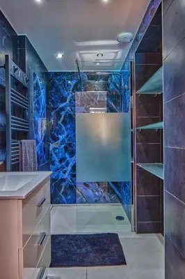 Salle de bains dans l'établissement Le Manoir de Brénaz