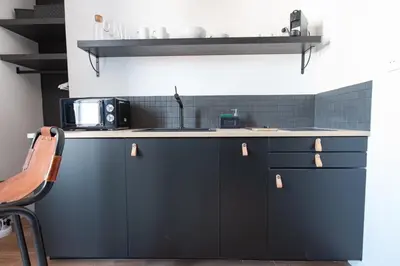 Cuisine ou kitchenette dans l'établissement Studio L'Atelier - Metro Valmy - Vaise
