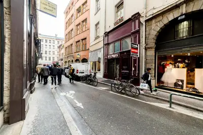 Clients de l'établissement All in Lyon | Appartement cosy avec mezzanine Lyon centre