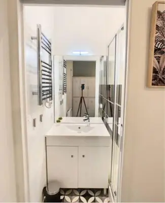 Salle de bains dans l'établissement Le Jean Macé-Charmant 2 pers- universités