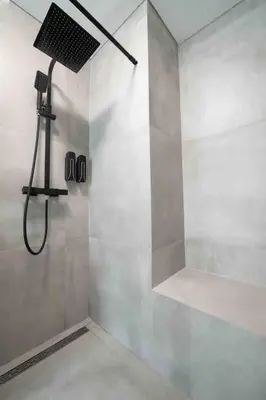 Salle de bains dans l'établissement appartement avec jaccuzzi 15 min du centre de lyon