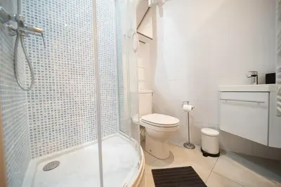 Salle de bains dans l'établissement Le Petit Pierre Scize - Quais de Saône