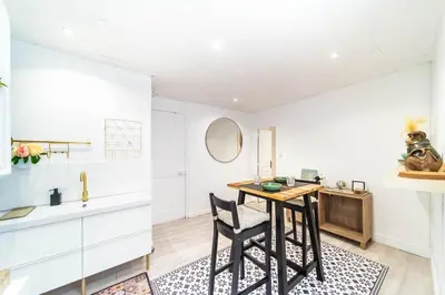 Plan de l'établissement Saint-Nizier Accommodation for two people near Cordeliers