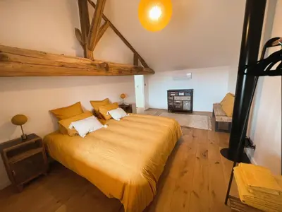 Un ou plusieurs lits dans un hébergement de l'établissement Bulles en Beaujolais Spa & Sauna