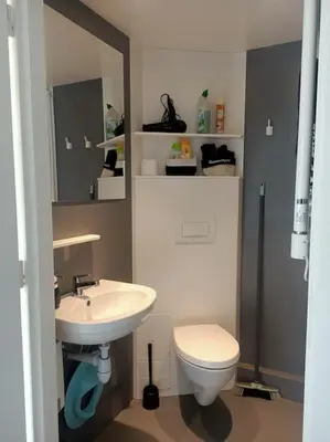 Salle de bains dans l'établissement Logements mitoyens 