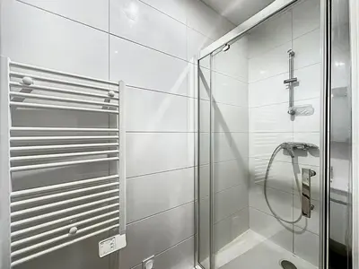Salle de bains dans l'établissement Cosy appt cœur de Lyon du Bœuf 3
