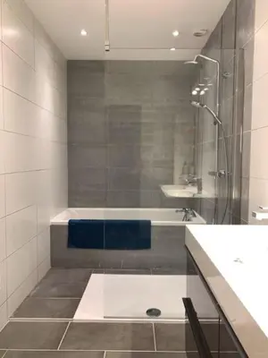 Salle de bains dans l'établissement Joli Canut - proche de Fourvière - 6 couchages