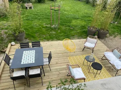 Jardin de l'établissement La Thibaude - Maison Vigneronne à Charly (proche Lyon)