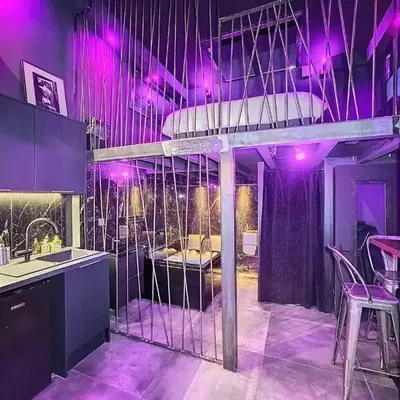Love Room - Dayan 1