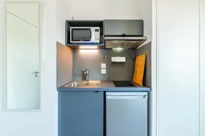 Cuisine ou kitchenette dans l'établissement Student Factory Lyon Parilly