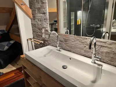 Salle de bains dans l'établissement Chambre privée Lyon