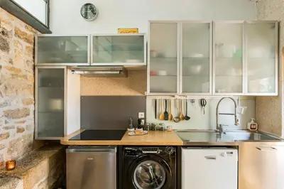 Cuisine ou kitchenette dans l'établissement Gite du Beaujolais Lyonnais