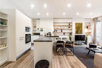 Cuisine ou kitchenette dans l'établissement All in Lyon | T2 lumineux & élégant – Perrache