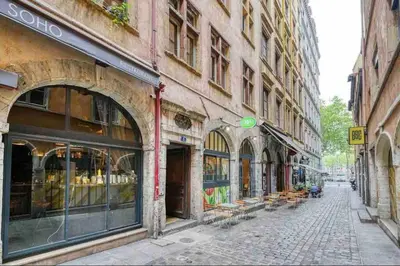 Quartier de l'appartement ou autre quartier proche