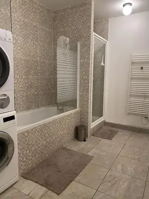 Salle de bains dans l'établissement Chambre confort centre ville chez l'habitant