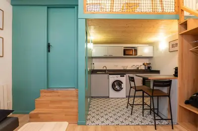 Cuisine ou kitchenette dans l'établissement SmartStay Duplex - Centre-ville