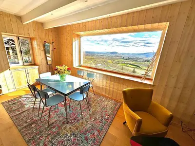 Vue générale sur la montagne ou vue sur la montagne depuis l'appartement