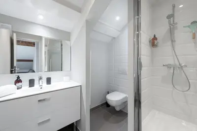 Salle de bains dans l'établissement Le Jarente - Appt pour 2 centre de Lyon