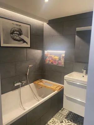 Salle de bains dans l'établissement CHAMBRE CHEZ L'HABITANT CENTRE VILLE DE LYON