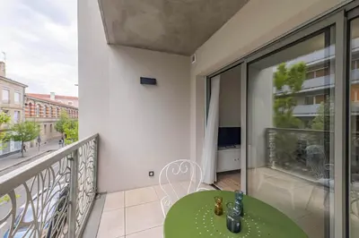 Balcon ou terrasse dans l'établissement OVELIA Saint-Etienne - Les Arches de la Montat
