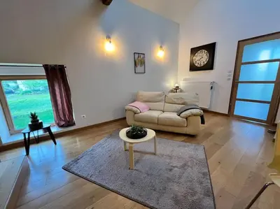 Coin salon dans l'établissement 5 mn Vienne, confort et calme à la campagne