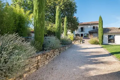 Jardin de l'établissement La Belle Etoile - Convivial house with a relaxed holiday atmosphere