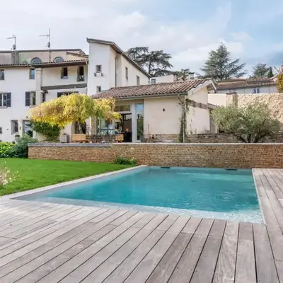 Les Pierres Sèches - house with pool and open view near the village