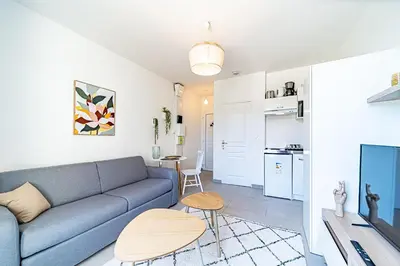 Cuisine ou kitchenette dans l'établissement Le Petit Clément - Charmant et Cosy