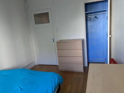 Un ou plusieurs lits dans un hébergement de l'établissement chambre a2