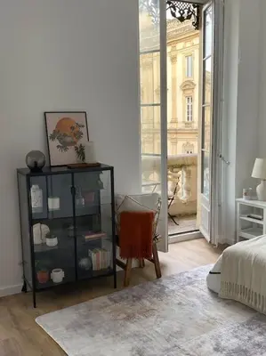 Un ou plusieurs lits dans un hébergement de l'établissement Collection Terreaux - No 5 Balcon sur place w AC