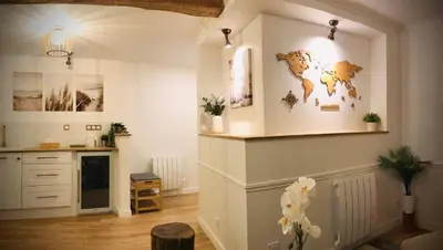 Cuisine ou kitchenette dans l'établissement Suite Spa et Sauna de Cogny