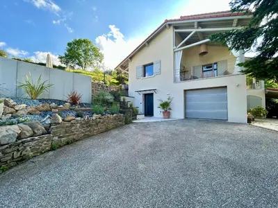 Bâtiment de le séjour chez l'habitant