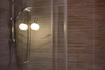 Salle de bains dans l'établissement All in Lyon | Studio fonctionnel–Gratte-Ciel