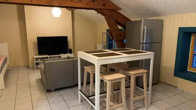 Cuisine ou kitchenette dans l'établissement Bonheur
