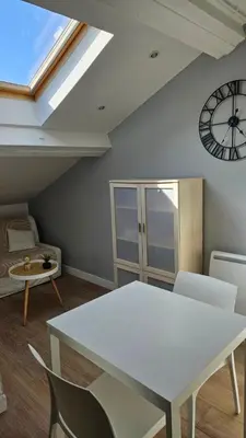 Coin salon dans l'établissement Cocon Villeurbanne Charpennes