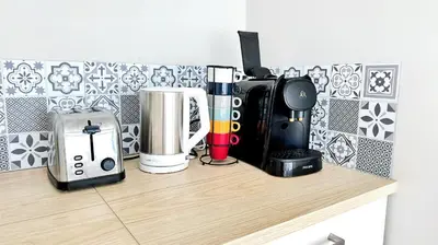 Plateau bouilloire dans l'établissement Suite Dalmate - Appartement 6 personnes - Check in h24 & Wifi