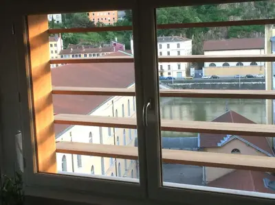 Plan de l'établissement Appart climatisé Terrasse Vue sur Lyon et les quais de Saône
