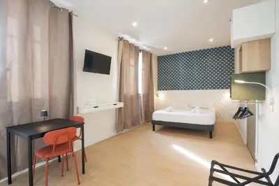 Un ou plusieurs lits dans un hébergement de l'établissement GAB HOUSE - Lyon Bron - Eurexpo City Living Stay