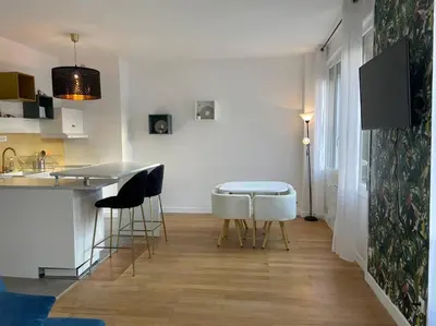 Cuisine ou kitchenette dans l'établissement Studio moderne et lumineux, proche Tete d Or, Lyon