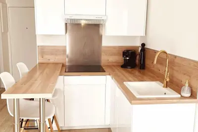 Cuisine ou kitchenette dans l'établissement Studio moderne avec parking - Quartier Montchat