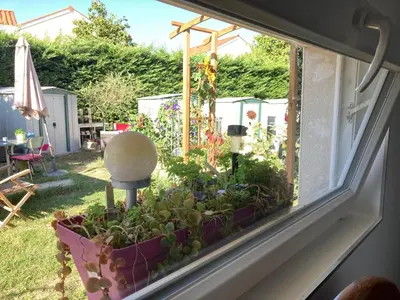 Jardin de l'établissement Studio garden and serenity, near Eurexpo and GroupamaStadium