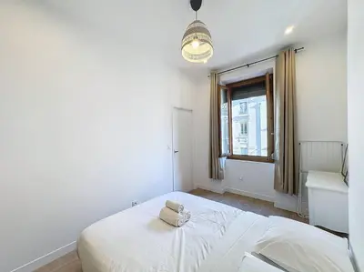 Un ou plusieurs lits dans un hébergement de l'établissement My home Lafayette 3