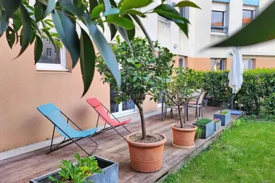 Jardin de l'établissement Oasis Citadine