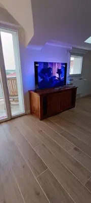 Télévision ou salle de divertissement dans l'établissement nirvana