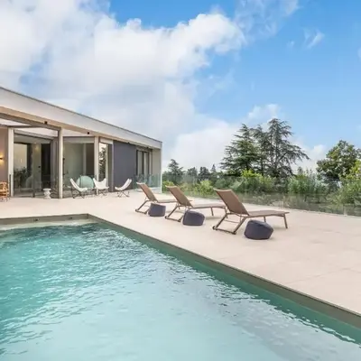 Futuriste - Exceptional residence with panoramic view