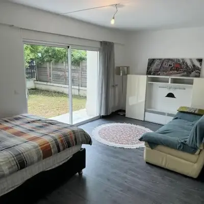 Maison avec Jardin Bron Centre Proche EUREXPO