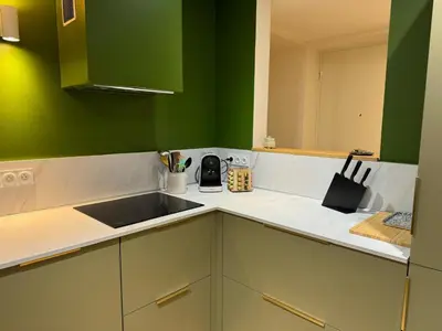 Cuisine ou kitchenette dans l'établissement Romance