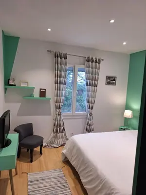 Un ou plusieurs lits dans un hébergement de l'établissement Chambre Maeva chez Laurent
